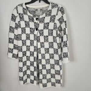 Outlander Art to Wear M Two Button 3/4 Sleeve Fuzzy Black & White Open Cardigan